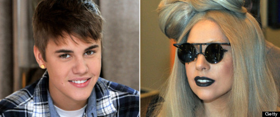 BIEBER FANS WAR LADY GAGA FANS