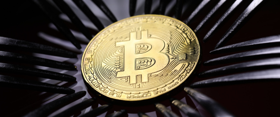 للمرة الأولى في تاريخها.. عملة Bitcoin تصل قيمتها إلى 15 ألف دولار N-BITCOIN-large570