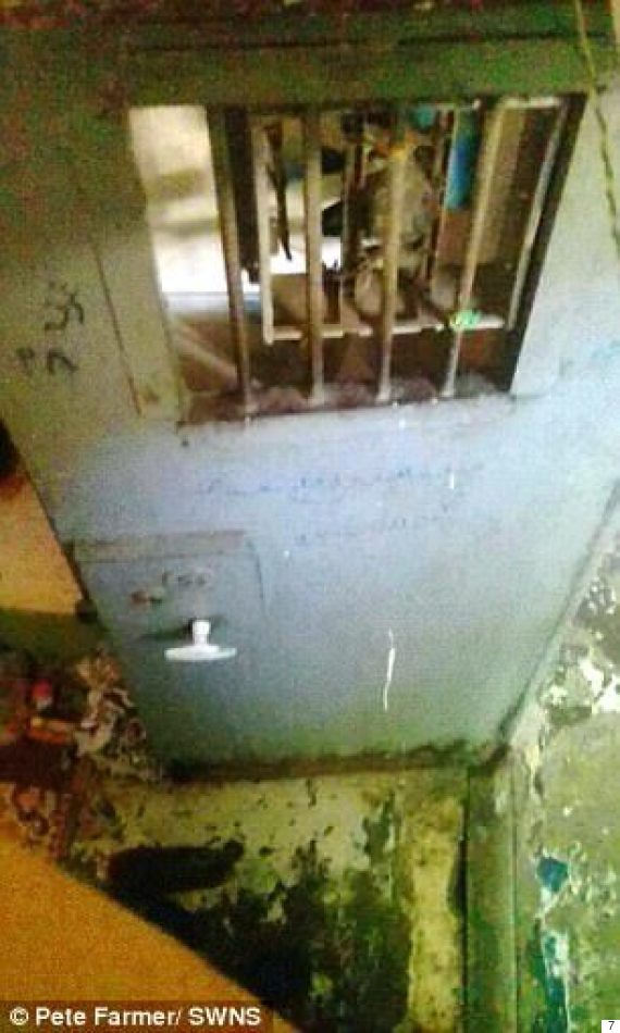 صحيفة بريطانية تتحدث عن الأوضاع المروّعة لسجن القناطر في مصر.. صورٌ موثقة من الداخل تظهر م O-7-570
