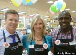 Charity Bagging Brings Out Local Celebrities