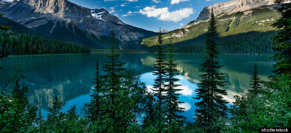 r-CANADA-LAKE-600x275.jpg