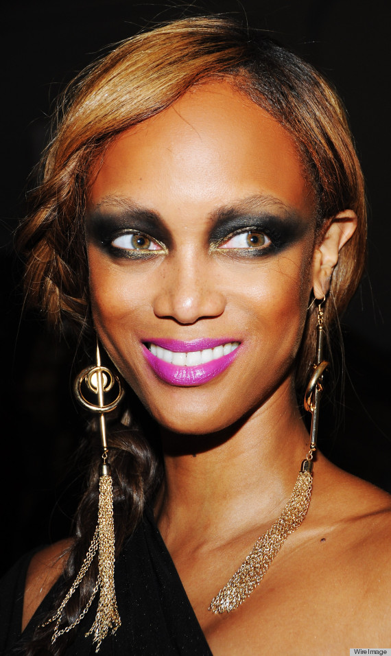 Facial Wildest  tones dark Expressions Banks' for Tyra makeup skin natural (PHOTOS)
