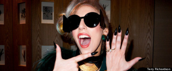 Lady Gaga Engaged