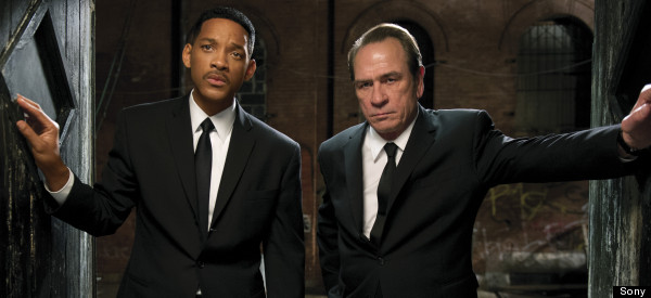 Can 'Men in Black 3' Beat 'Avengers'?