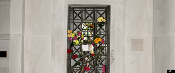 Elvis Presley Crypt