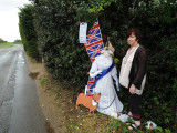 Diamond Jubilee Queen Statue Beheaded In Sutton...