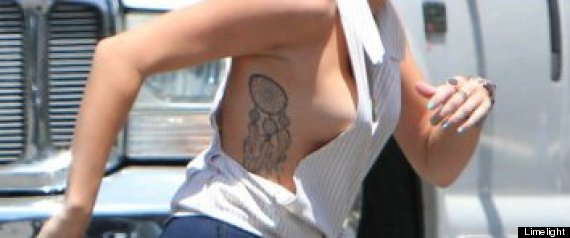 Sideboob