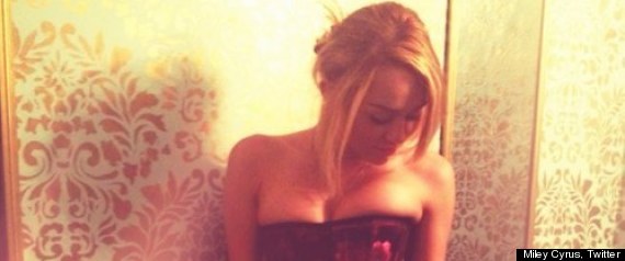 Miley Cyrus Cleavage