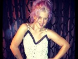 Kelly Osbourne Without Makeup: Star Tweets Photo...