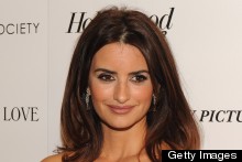 Penelope Cruz Is Lovely In Lace For To Rome With Love Screening