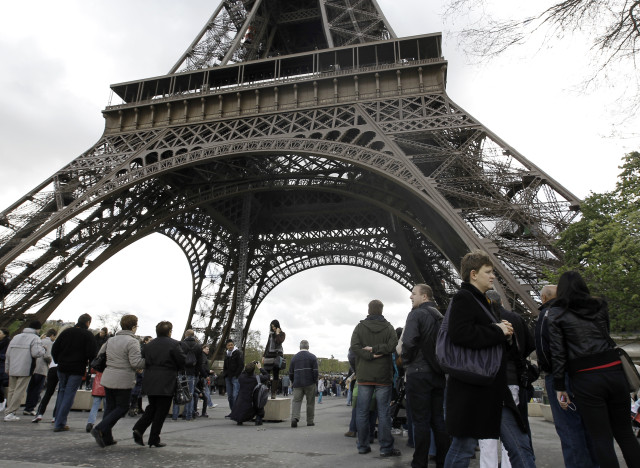 Combien De Mort Pour La Construction De La Tour Eiffel