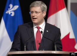 Harper interrompu en plein discours