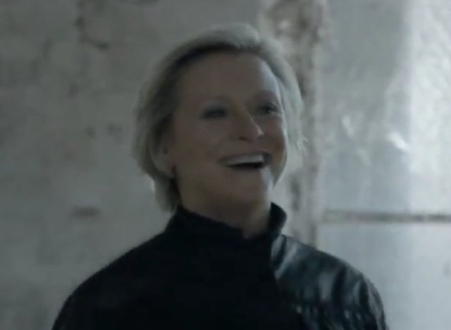 sue barker