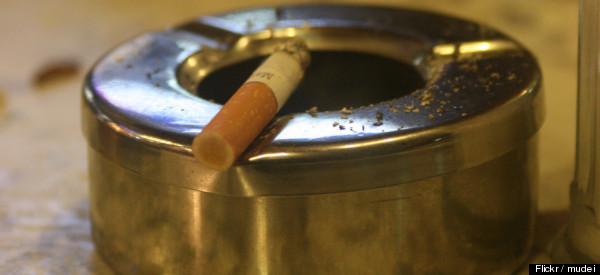 Fumar durante el embarazo afecta al embarazo de la hija