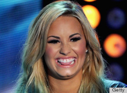 Demi Lovato Awards on Demi Lovato S Teen Choice Awards Gig Involves Color Changing Hair