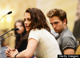 Kristen Stewart Apologizes on Kristen Stewart Apologizes For Cheating On Robert Pattinson I Love
