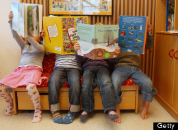 Un colegio de Alicante suprime los libros de texto para ahorrar