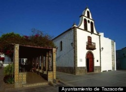 Los vecinos de Tazacorte regatean a la crisis