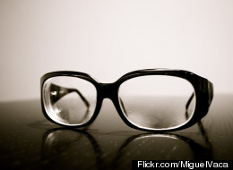Una óptica local aportará gafas y revisiones para los más necesitados