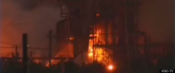 > Aug 6 - Massive fire breaks out at Chevron oil refinery - Photo posted in BX Daily Bugle - news and headlines | Sign in and leave a comment below!