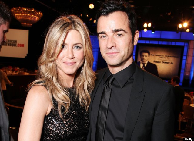 http://urls.re/S3R .Jennifer Aniston Is Engaged!