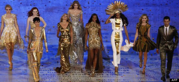 Homenaje a la moda británica... y sus supermodelos (FOTOS)