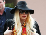 Lady Gaga's Hair Transforms From Blonde To...