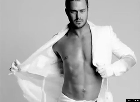 taylor kinney