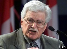 L'ancien ministre de l'Éducation Paul Gérin-Lajoie en croisade contre la CAQ (VIDÉO/PHOTOS)