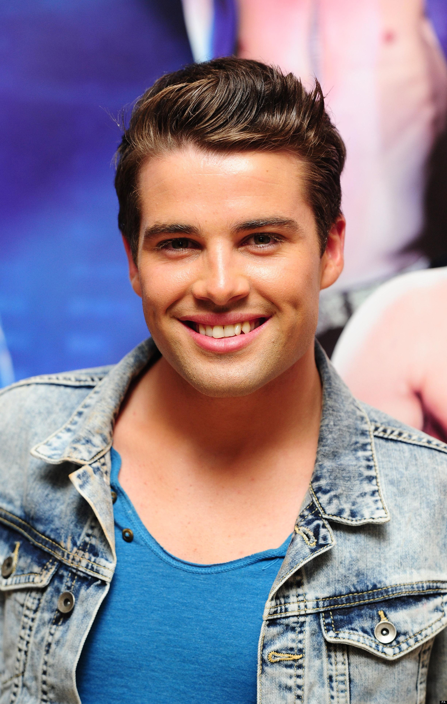 joe-mcelderry-2018-dating-tattoos-smoking-body-facts-taddlr