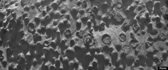 687326main_pia1613943_946710