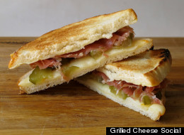 Grilled Cheese Hack: Make It In A Toaster