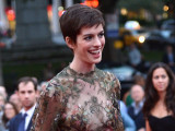 Anne Hathaway's Wedding Dress Designer Revealed: Valentino!
