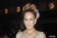 WATCH: Sarah Jessica Parker Is Vogue Editor In Glee - Even Anna Wintour Approves