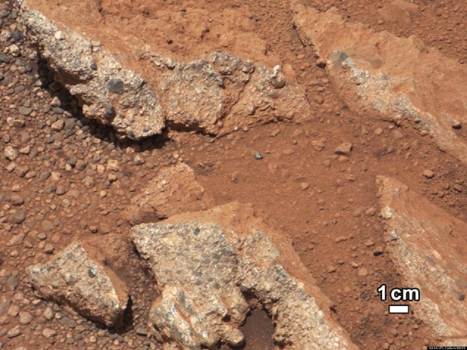 Mars Water: NASA's Curiosity Rover Finds Signs Of Ancient Stream Mars Water: NASA's Curiosity Rover Finds Signs Of Ancient Stream