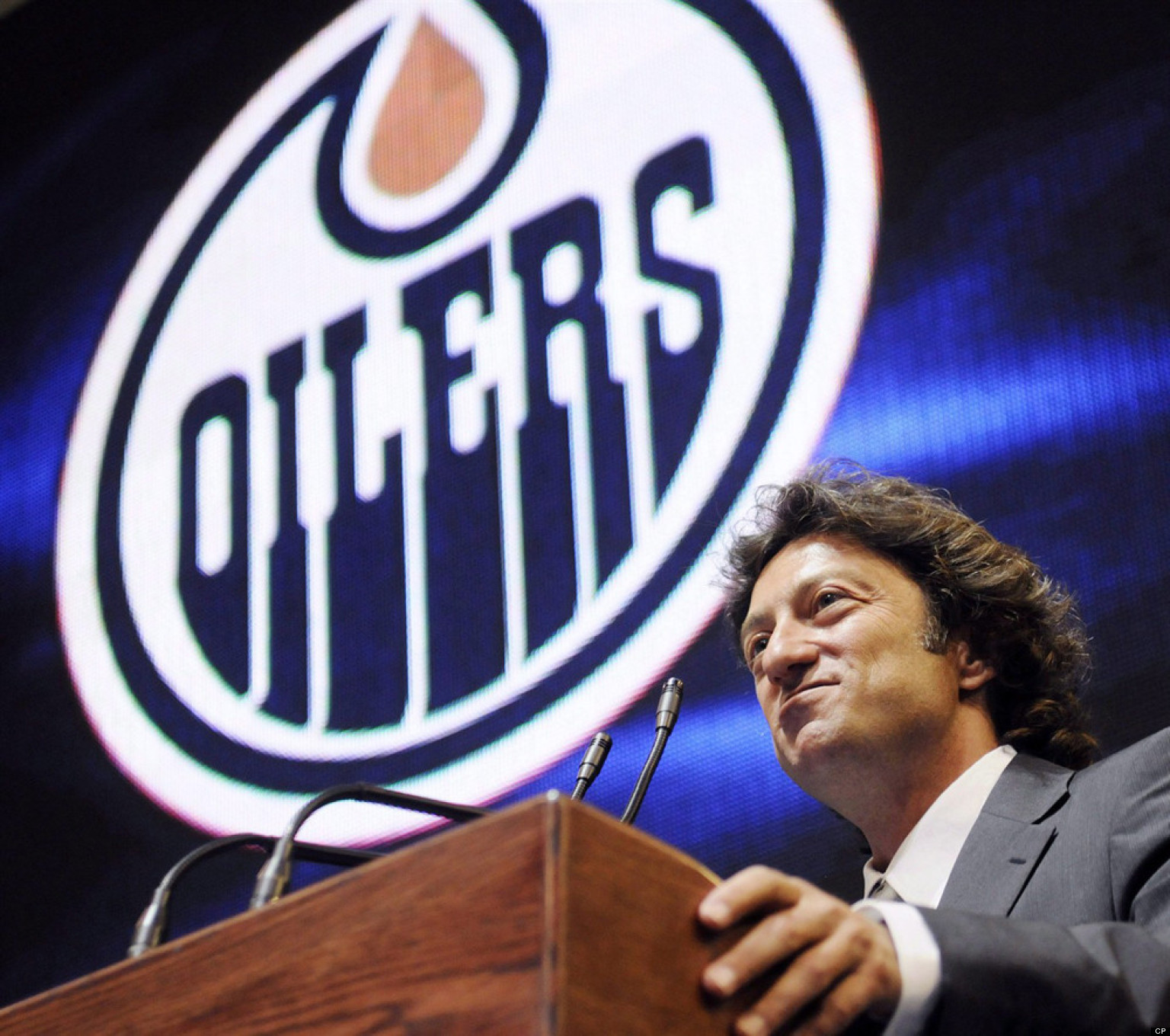 edmonton-oilers-owner-daryl-katz-pens-letter-asking-club-s-fans-for