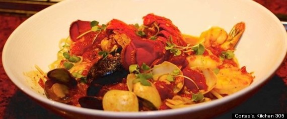PAELLA KITCHEN 305