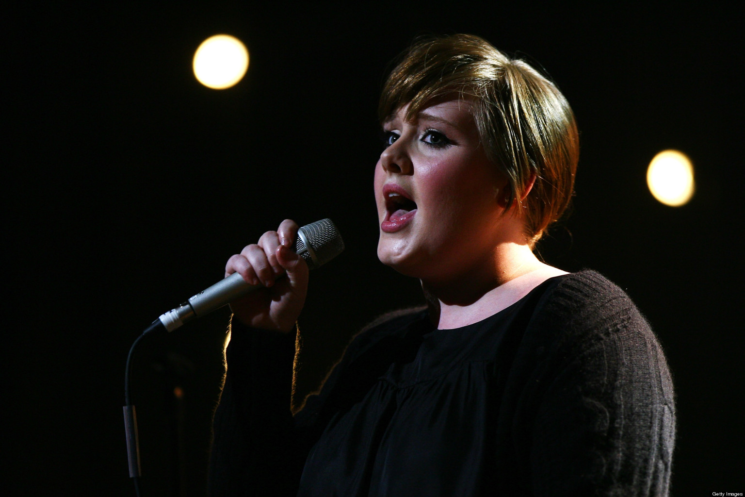 Adele's 'Skyfall': James Bond Theme Gets Brassy, Soulful Renditio...
