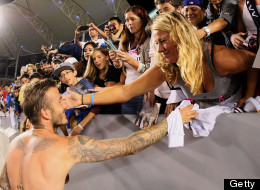 PICTURES: Beckham Gets Close To Female Admirer