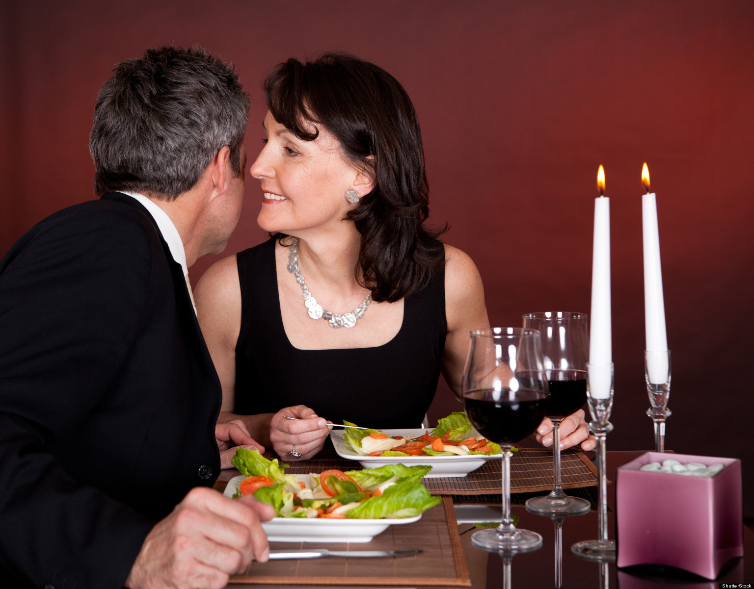 9 Benefits Of Dating Over 50 Huffpost 