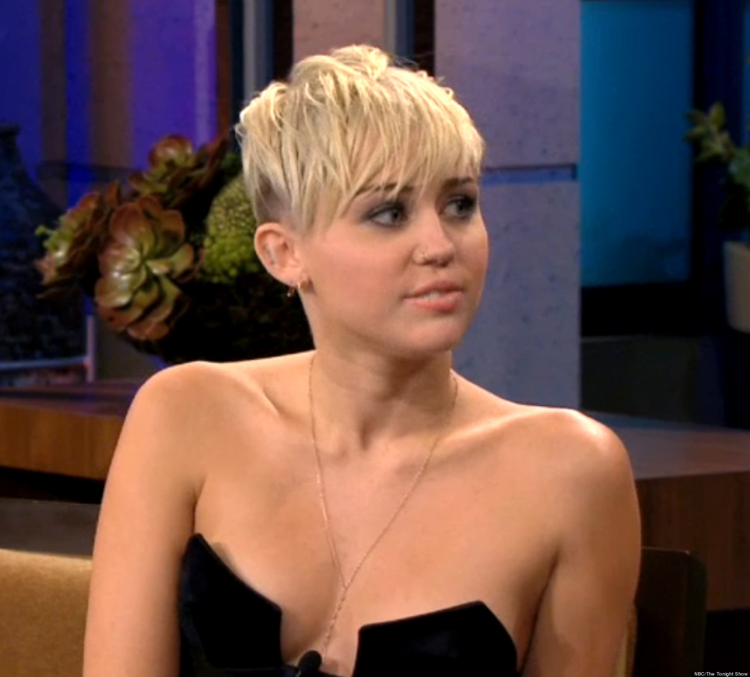 Miley Cyrus CleavageBaring Top Teen Star Risks Havin