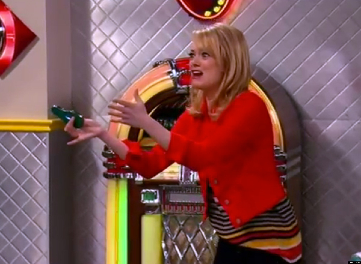 Emma Stone On 'iCarly' 'iFind Spencer Friends' Preview (VIDEO) HuffPost