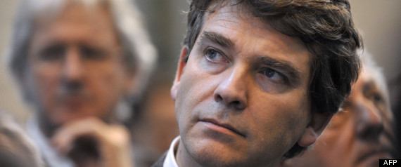 Montebourg Debile