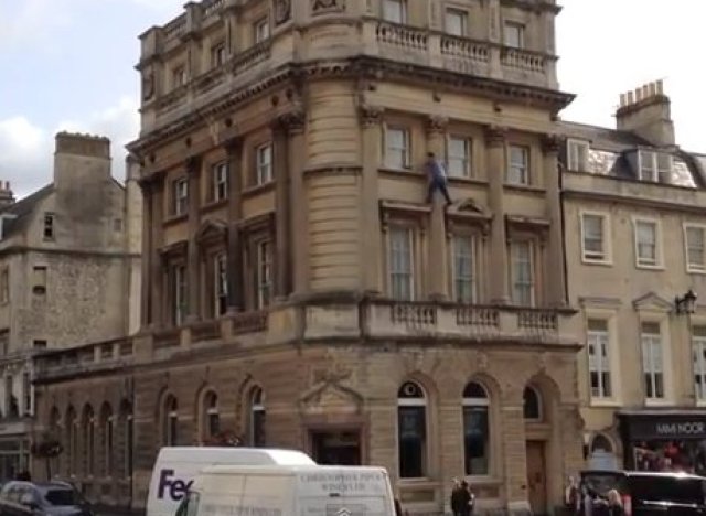 extreme window cleaning