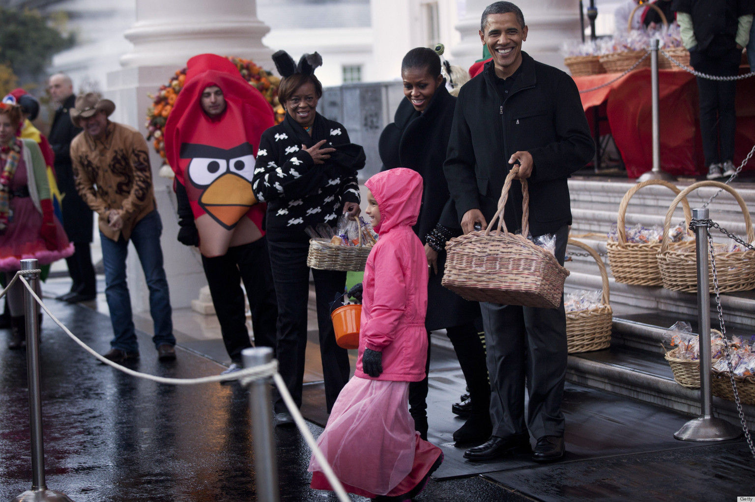 Halloween At The White House: Costumes, Candy & Puppies! (PHOTOS)