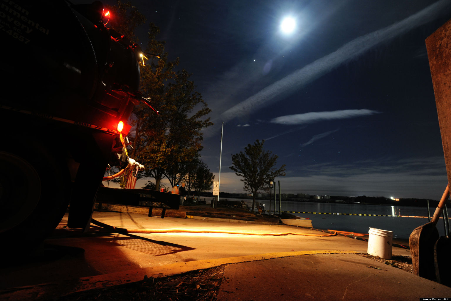 Arthur Kill Oil Spill Hurricane Sandy's Surge Dumps Diesel Into New