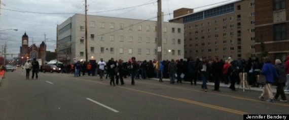 r-CLEVELAND-EARLY-VOTING-large570.jpg