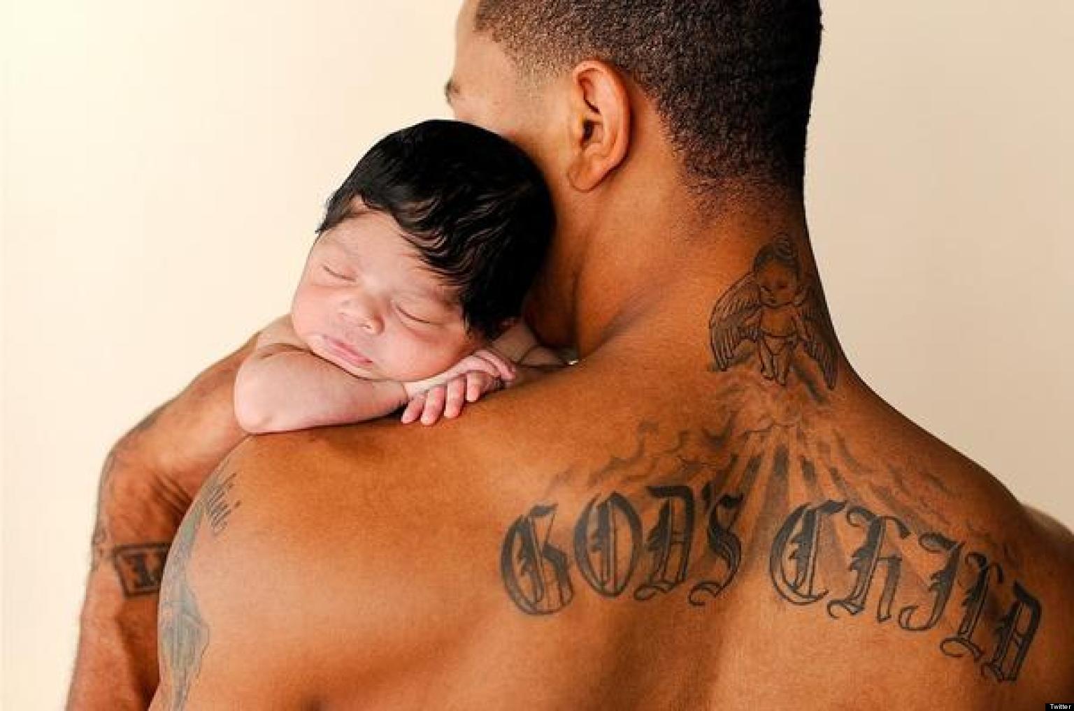 Derrick Rose's Baby: Chicago Bulls Star Tweets Photos Of His Son (PHOTOS) | HuffPost1536 x 1018