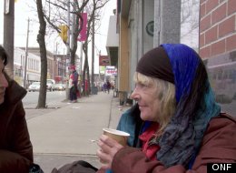 Theresa : évincée, mais pas abandonnée (VIDÉO)