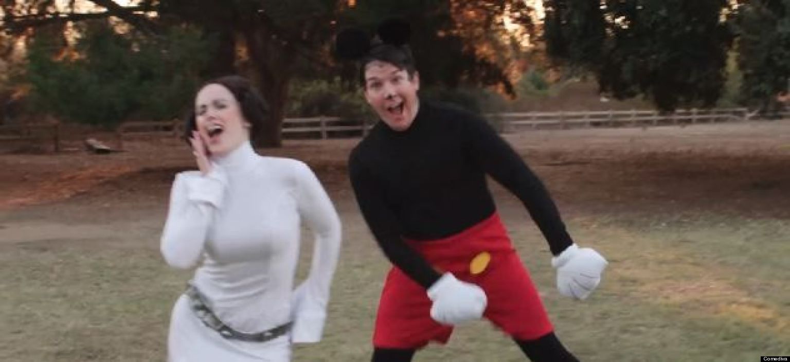 Bonjour Star Wars Song Imagines Princess Leia As Belle Video Huffpost